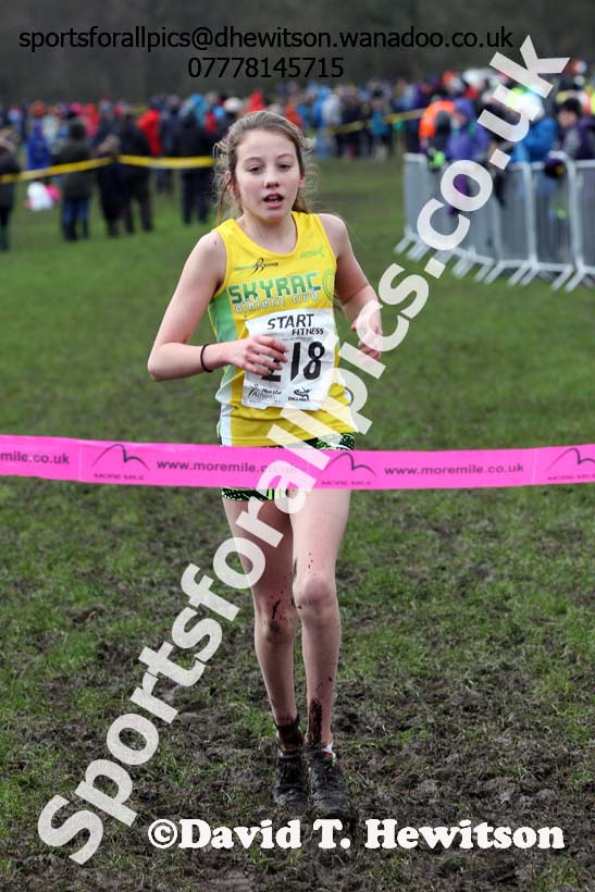 Girls under-13 Northern Cross Country Champs., Witton Park, Blackburn. Photo: David T. Hewitson/Sports for All Pics